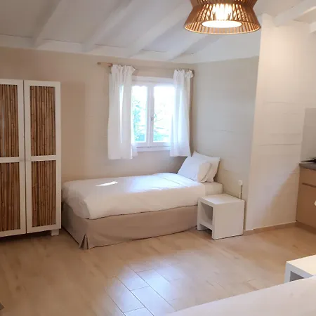 Luxury tent Akti Oneirou Camping And Bungalows